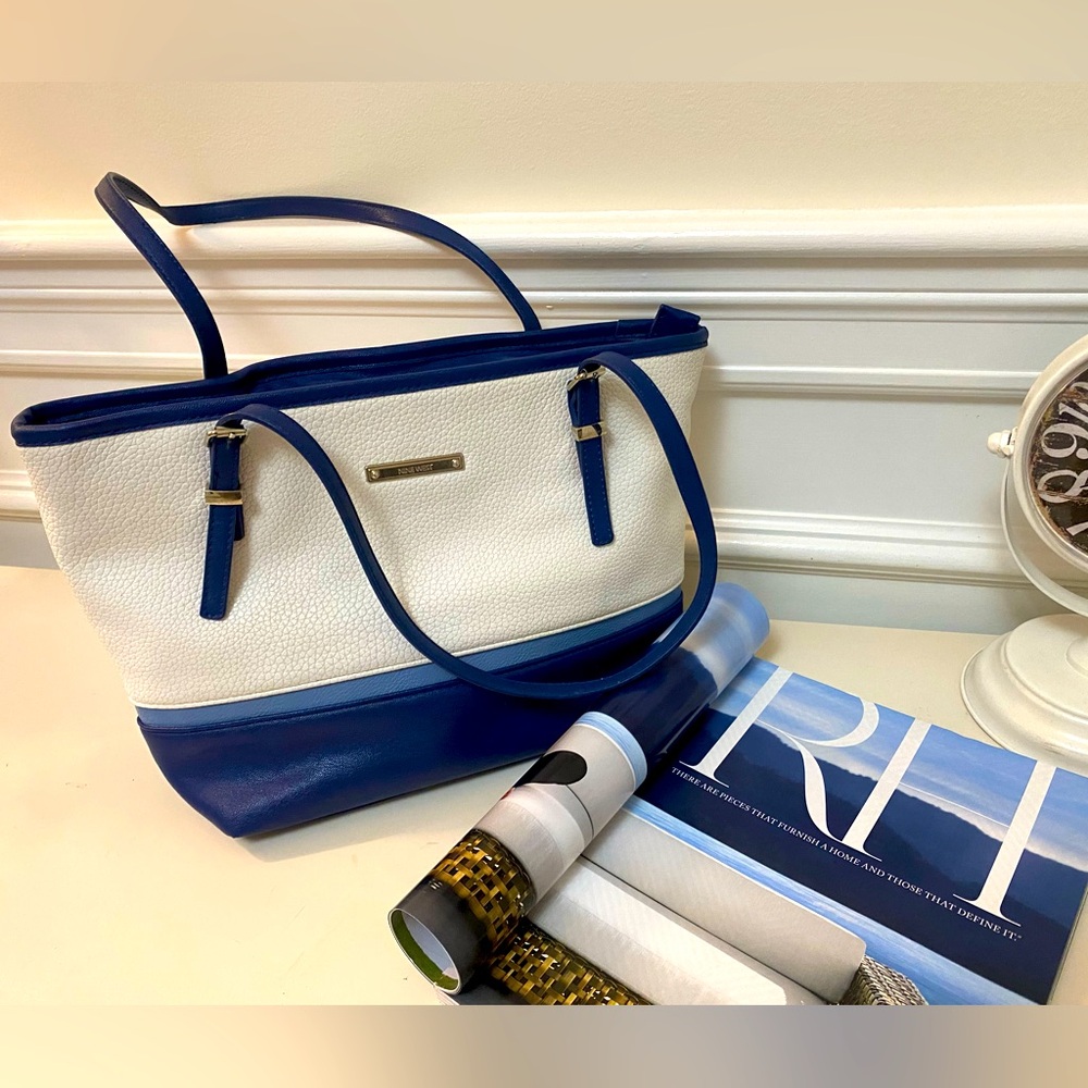 Nine west blue and white bag